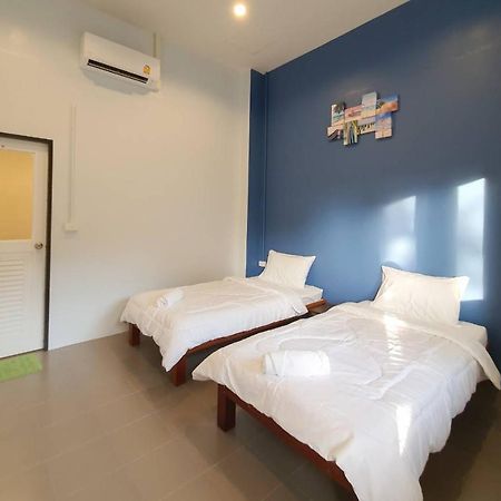 We Hostel Khaolak Као-Лак Екстер'єр фото