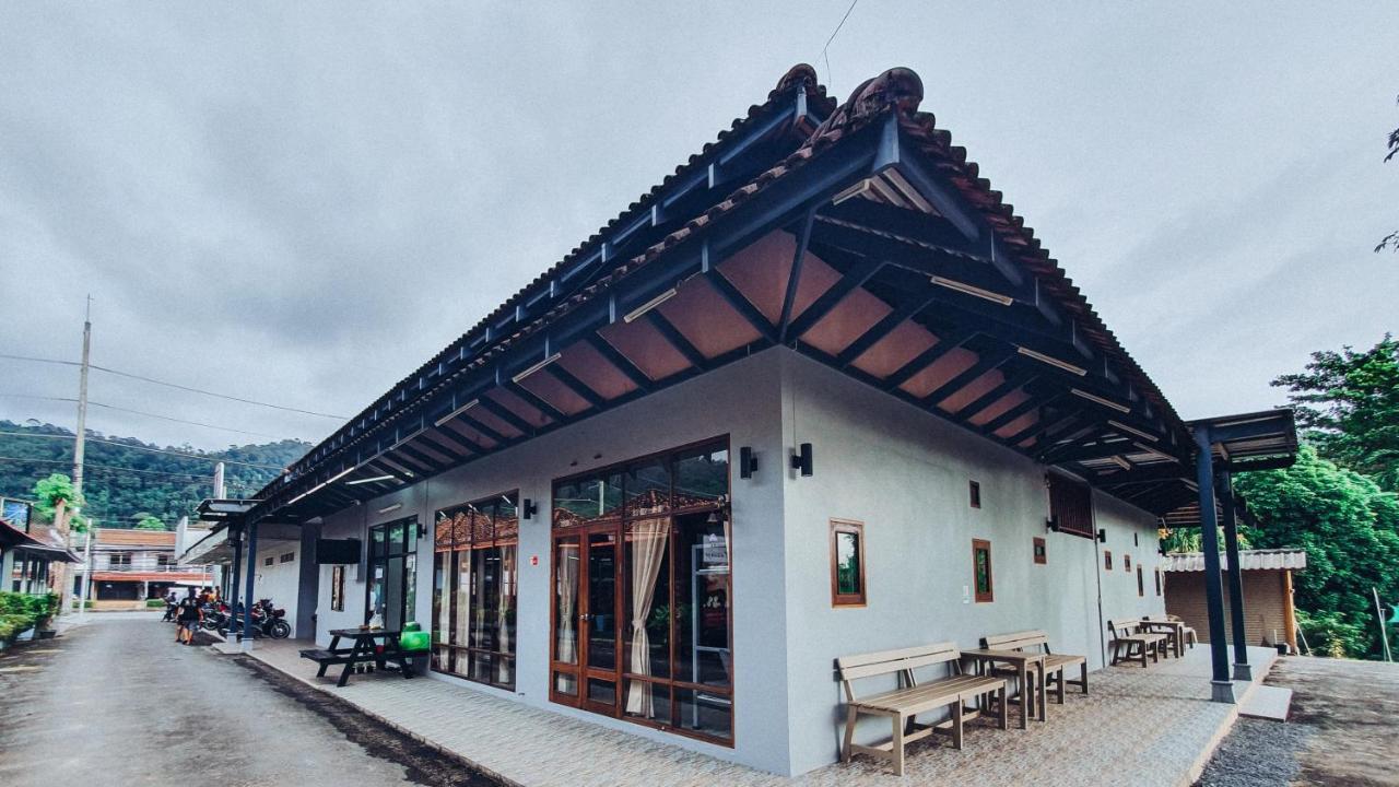 We Hostel Khaolak Као-Лак Екстер'єр фото